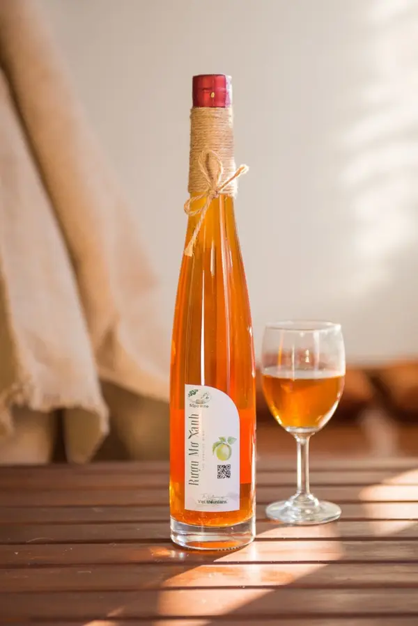 Rượu Mơ Xanh Sapa - 14% - 500ml